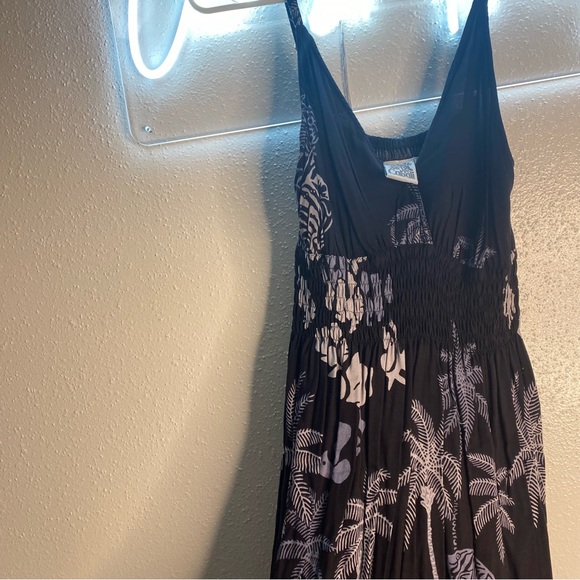 2000’s Dress - Picture 5 of 8